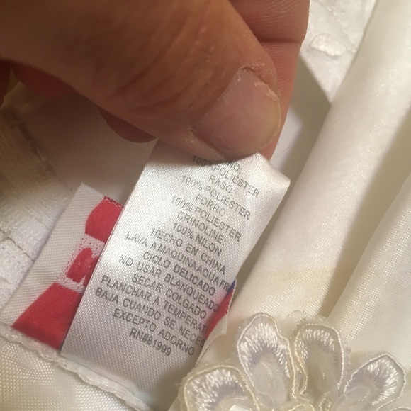 First communion dress - Picture 3 of 4